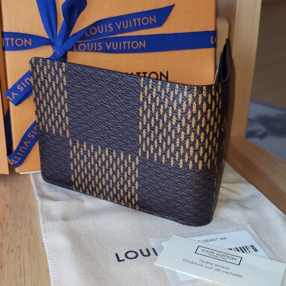 Louis Vuitton Virgil Abloh & Nigo Limited Edition Multiple Wallet LV2 Damier - Picture 12 of 13